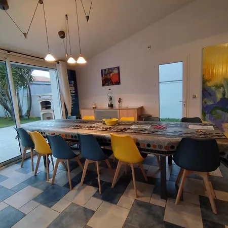 Grande Avec Piscine Pres Du Phare