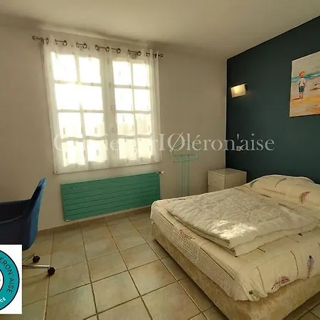 Vakantiehuis Grande Avec Piscine Pres Du Phare Saint-Denis-dʼOléron