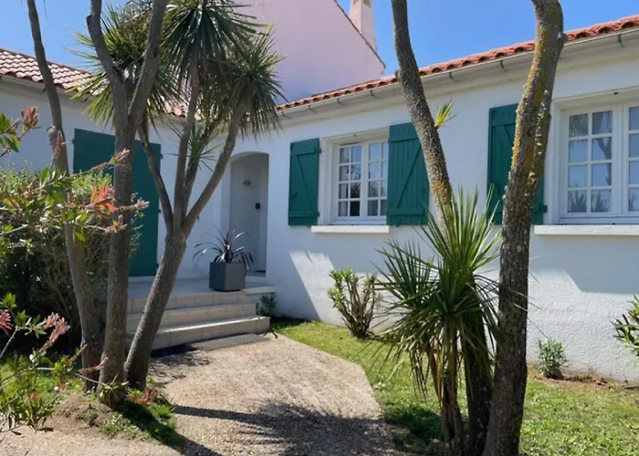 Grande Avec Piscine Pres Du Phare بيت للعطل