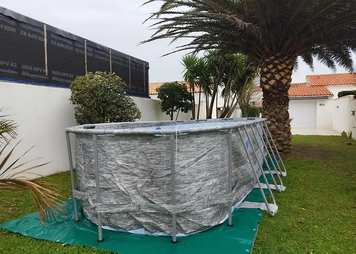 Grande Avec Piscine Pres Du Phare