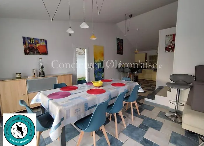 Grande Avec Piscine Pres Du Phare بيت للعطل