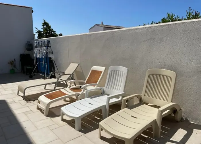 Grande Avec Piscine Pres Du Phare بيت للعطل Saint-Denis-dʼOléron